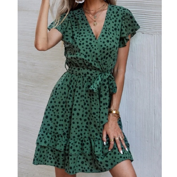 Dresses & Skirts - Boho green black dalmatian dot belted ruffle hem dress